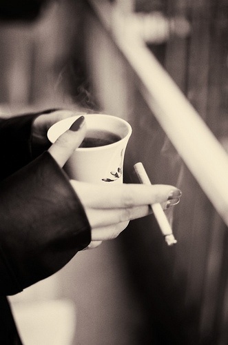 fumare- smettere-amore-cose-da-non-iniziare-finire-blog-buone-maniere-non-si-dice-piacere